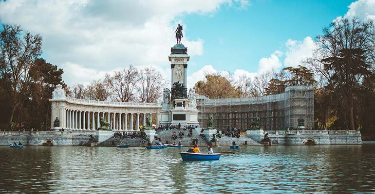 Los viajes y vacaciones se disparan un 21% durante 2024, según OCU